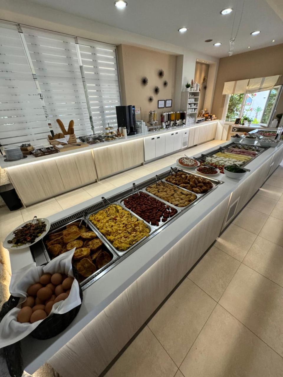 Siviris Golden Beach 3 *