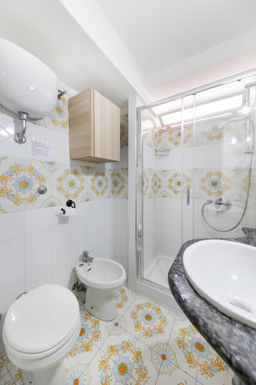 Il Merlo Capri (adults Only)