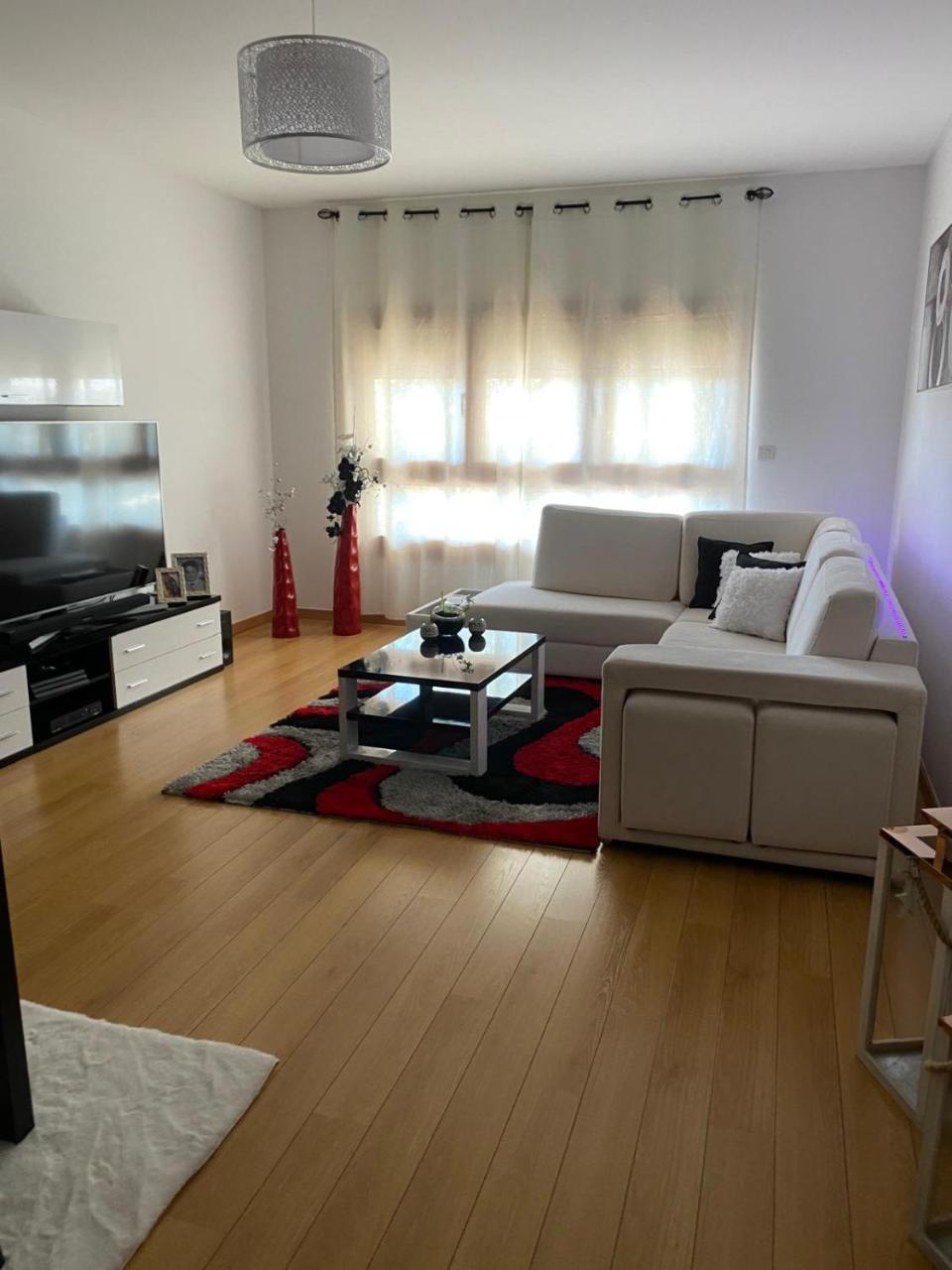 Nuriahboutique Sacavem em Loures
