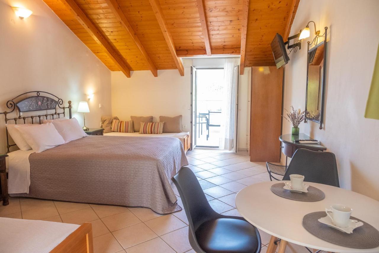 Rousis Studios Parga 