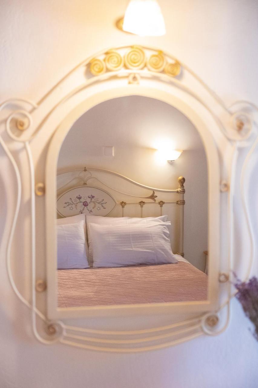 Rousis Studios Parga 