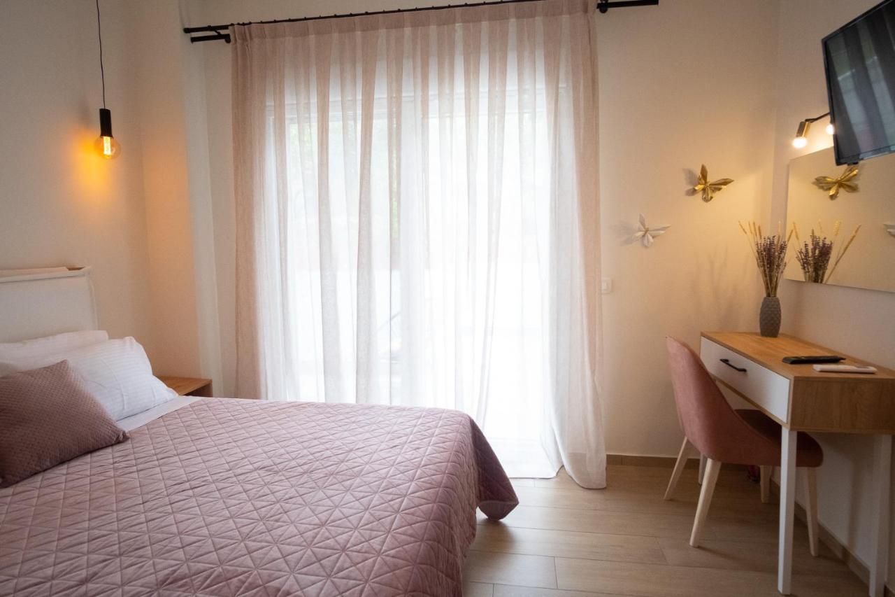 Rousis Studios Parga 