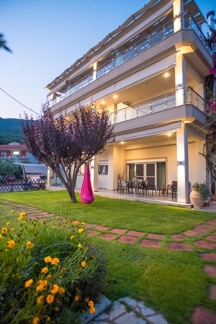 Rousis Studios Parga 