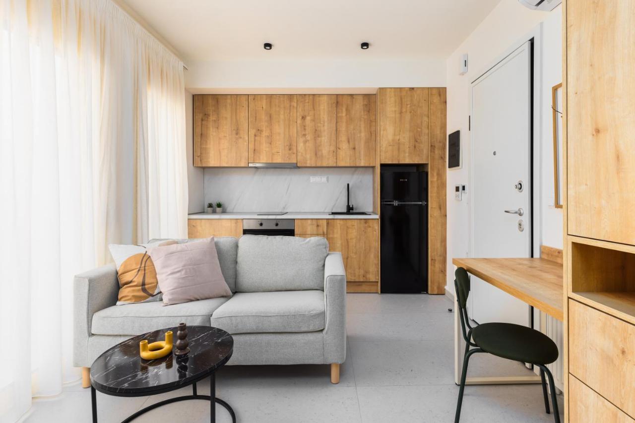 Soho Harbor by Halu!, , 