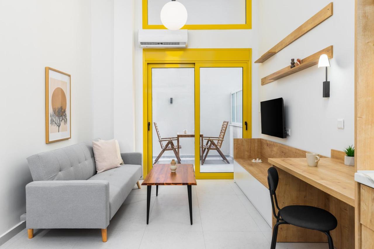 Soho Harbor by Halu!, , 