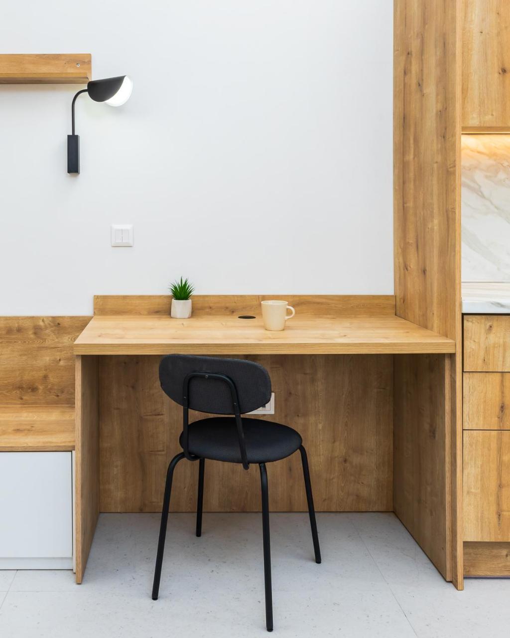 Soho Harbor by Halu!, , 