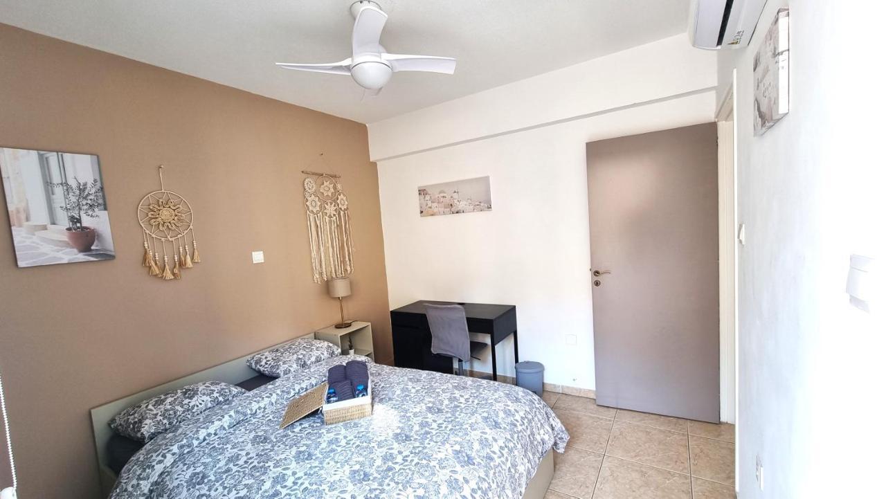 5 Min Walk To Beach, Perfect Seaside Escape 3br Shared Apartment