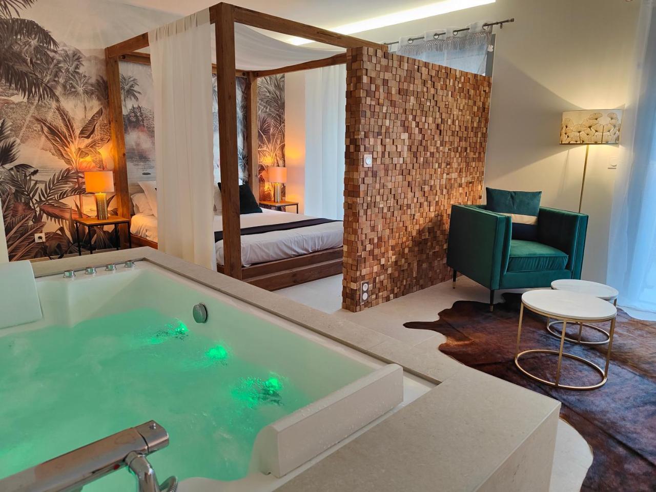 Suites Jm - Le Temps D'une Escale (Jacuzzi & Vue Mer) (Adults Only) à Hyeres
