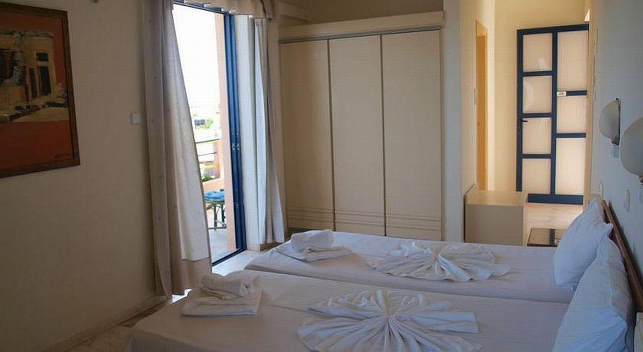 Hotel Haris on the Beach 3 *