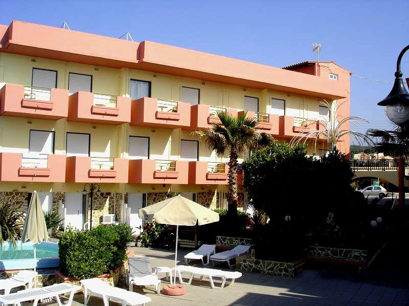 Hotel Haris on the Beach 3 *