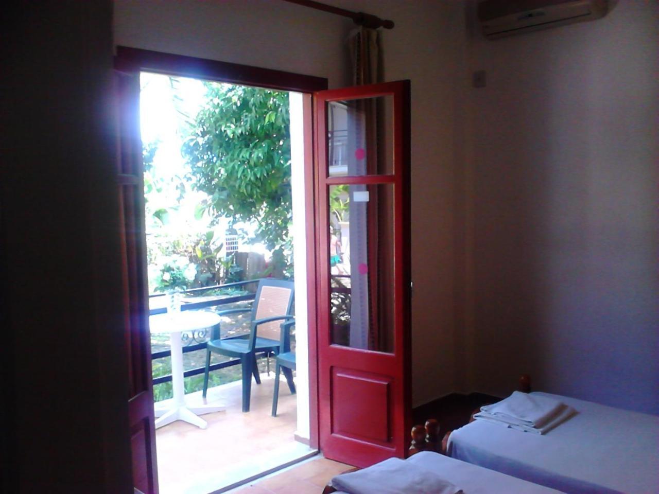 Hebes Studios