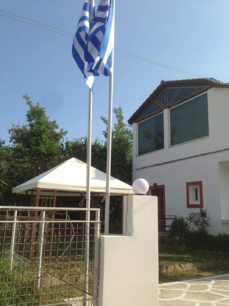 Hebes Studios