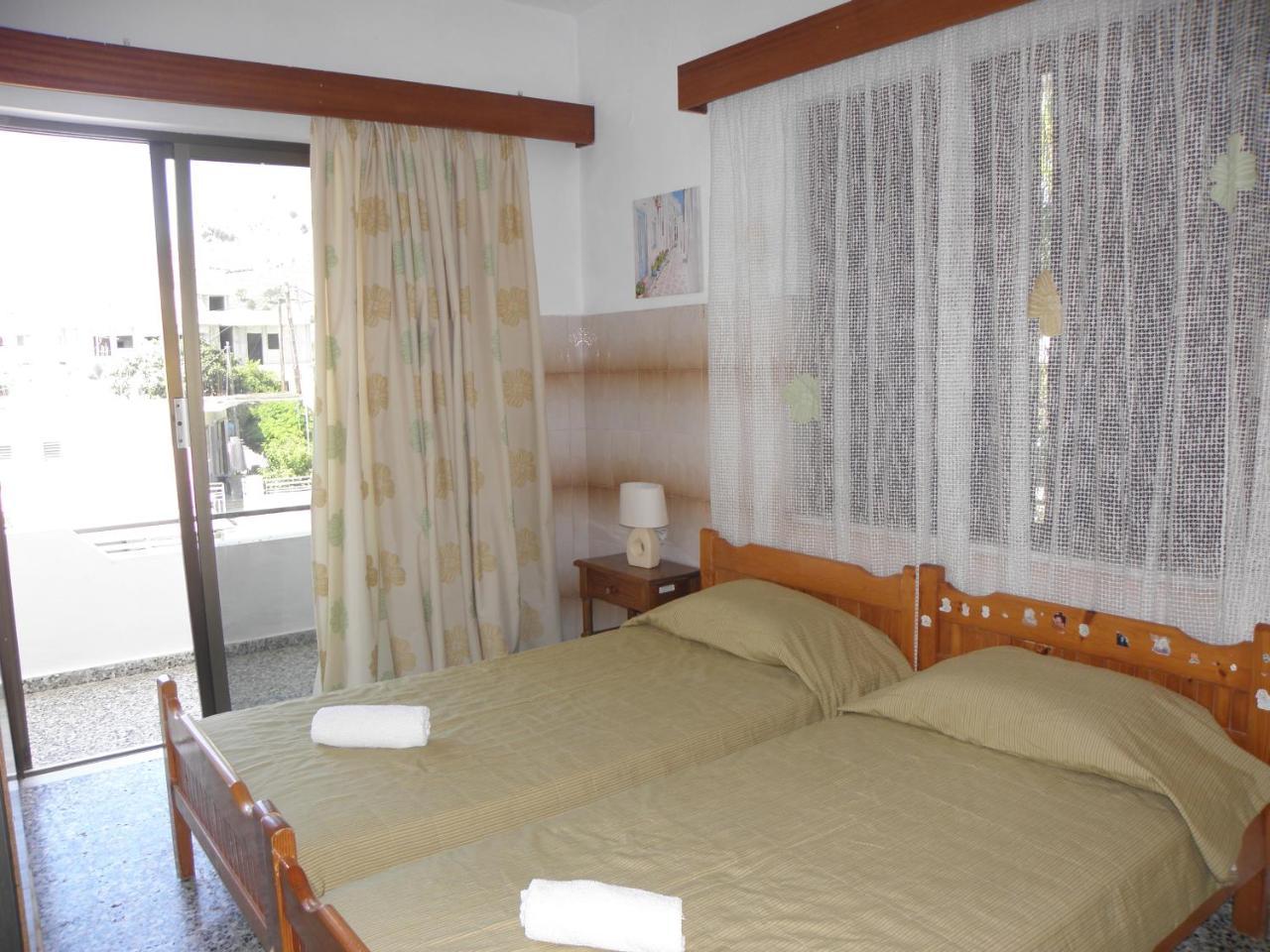 Afroditi Pension 