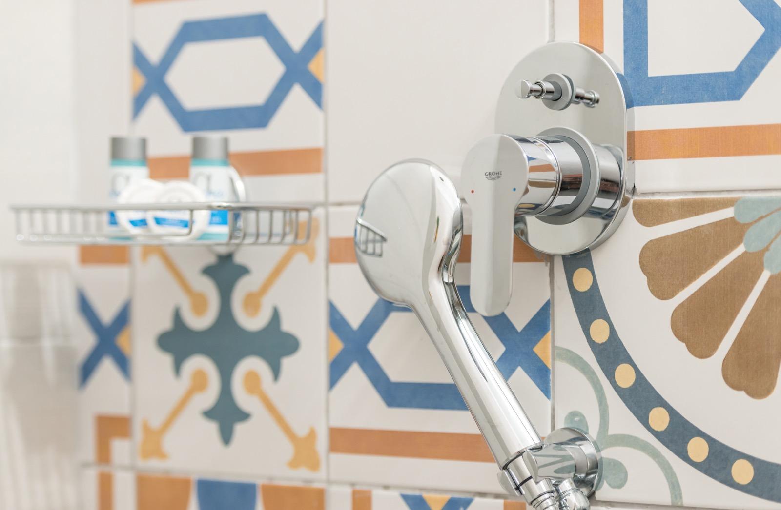 Kallas Apartments, , 