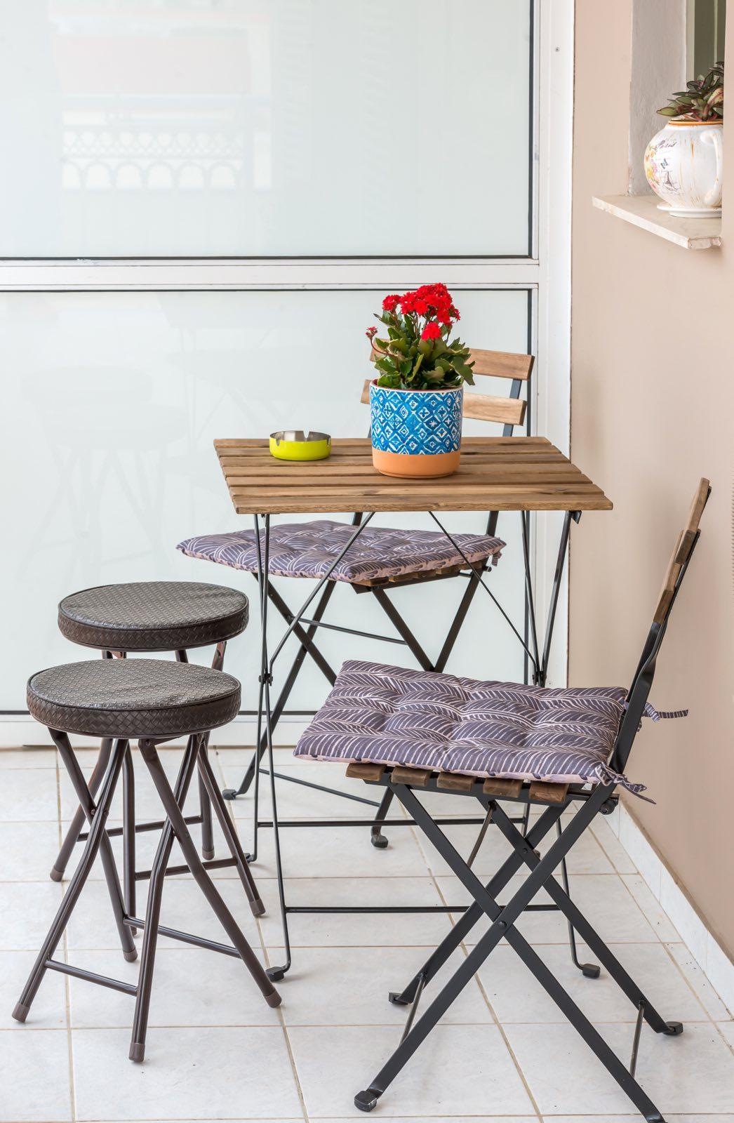 Kallas Apartments, , 