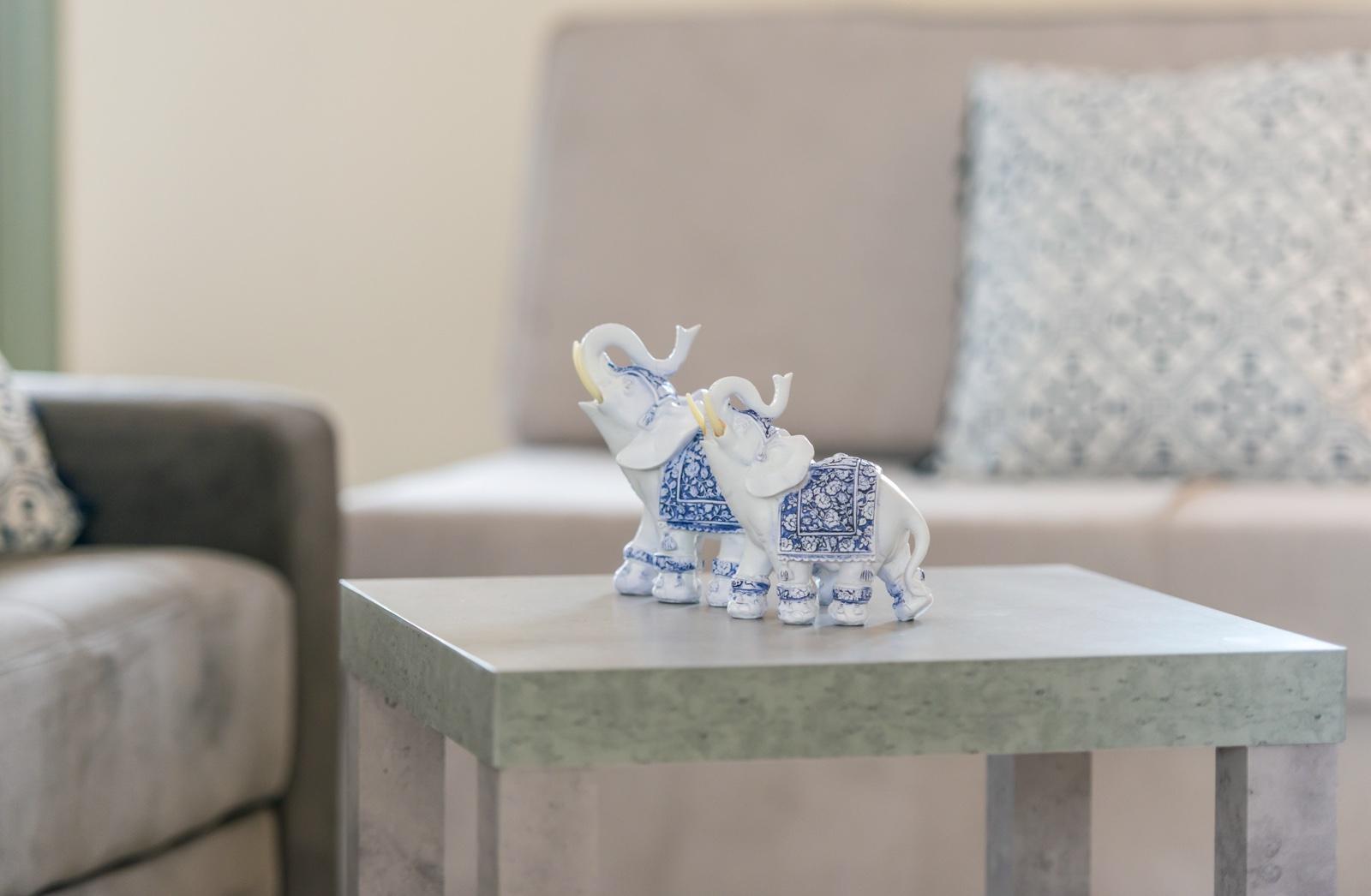 Kallas Apartments, , 