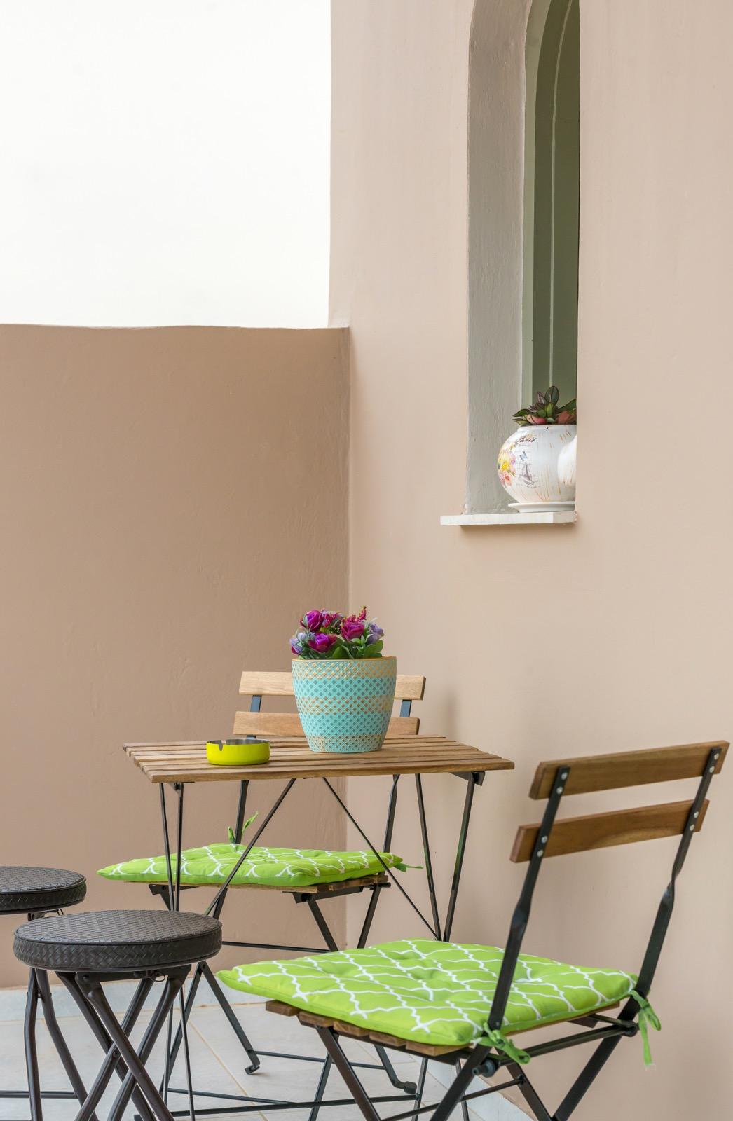 Kallas Apartments, , 