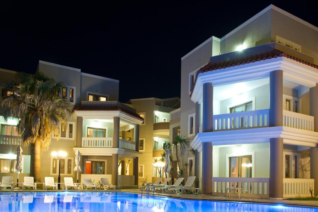 Stavroula Palace 2 *