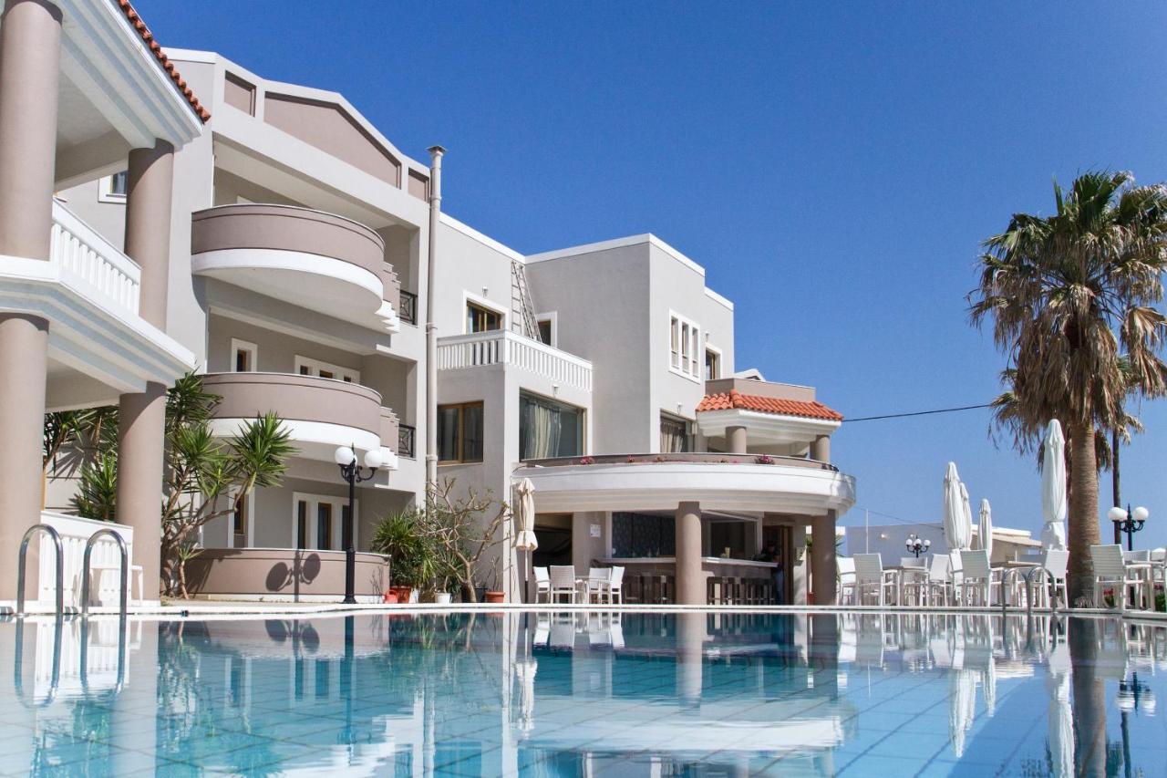 Stavroula Palace 2 *
