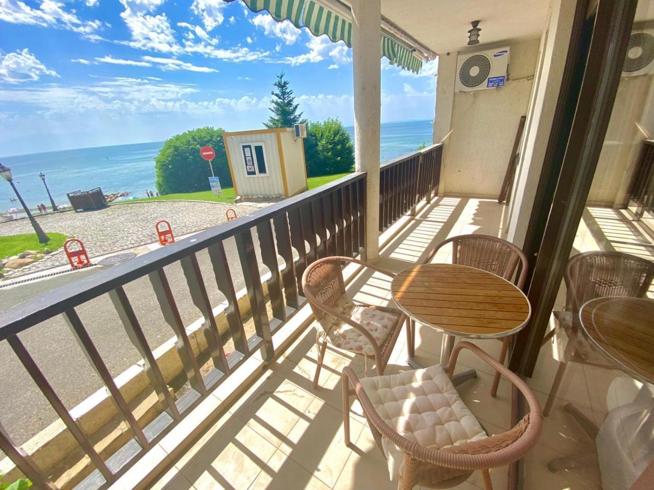 Apartament S Frontalna Gledka More