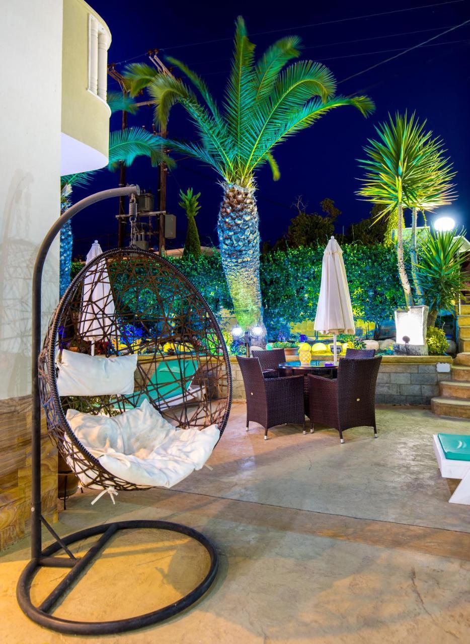 Garden Hotel 3 *