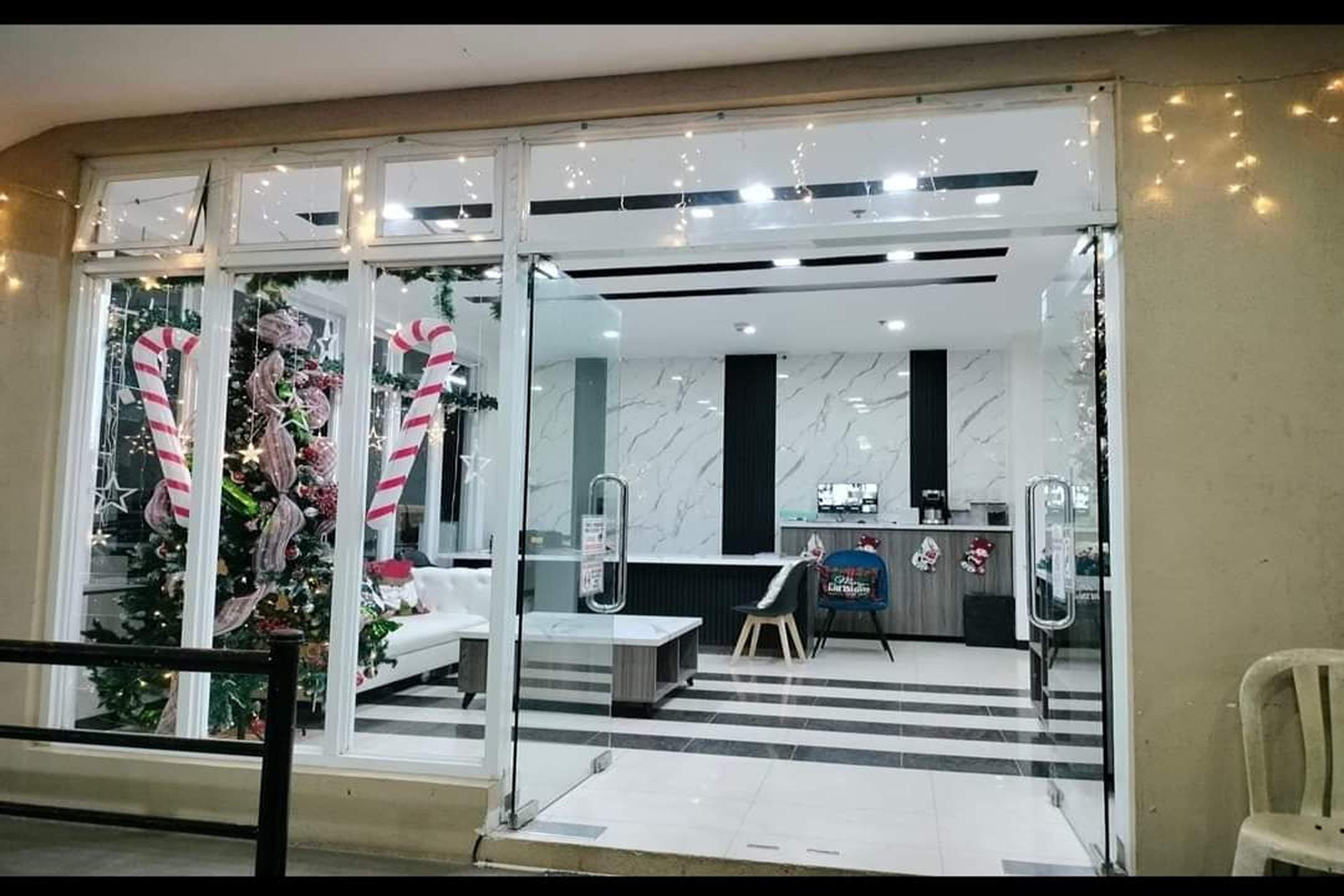 Krystalclaine Homestay-Burnham Hill Condo by Zuzu in Baguio