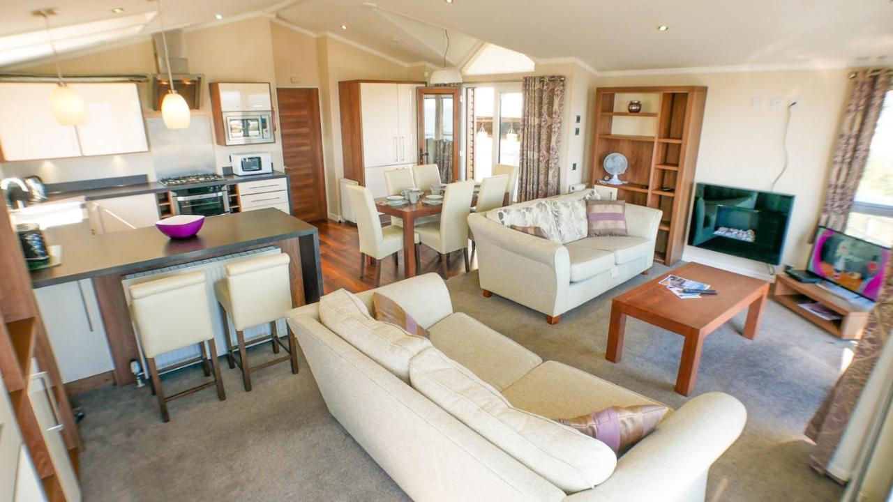 3 Bed 2 Bathroom Super Lodge! Sea Views! em Exmouth