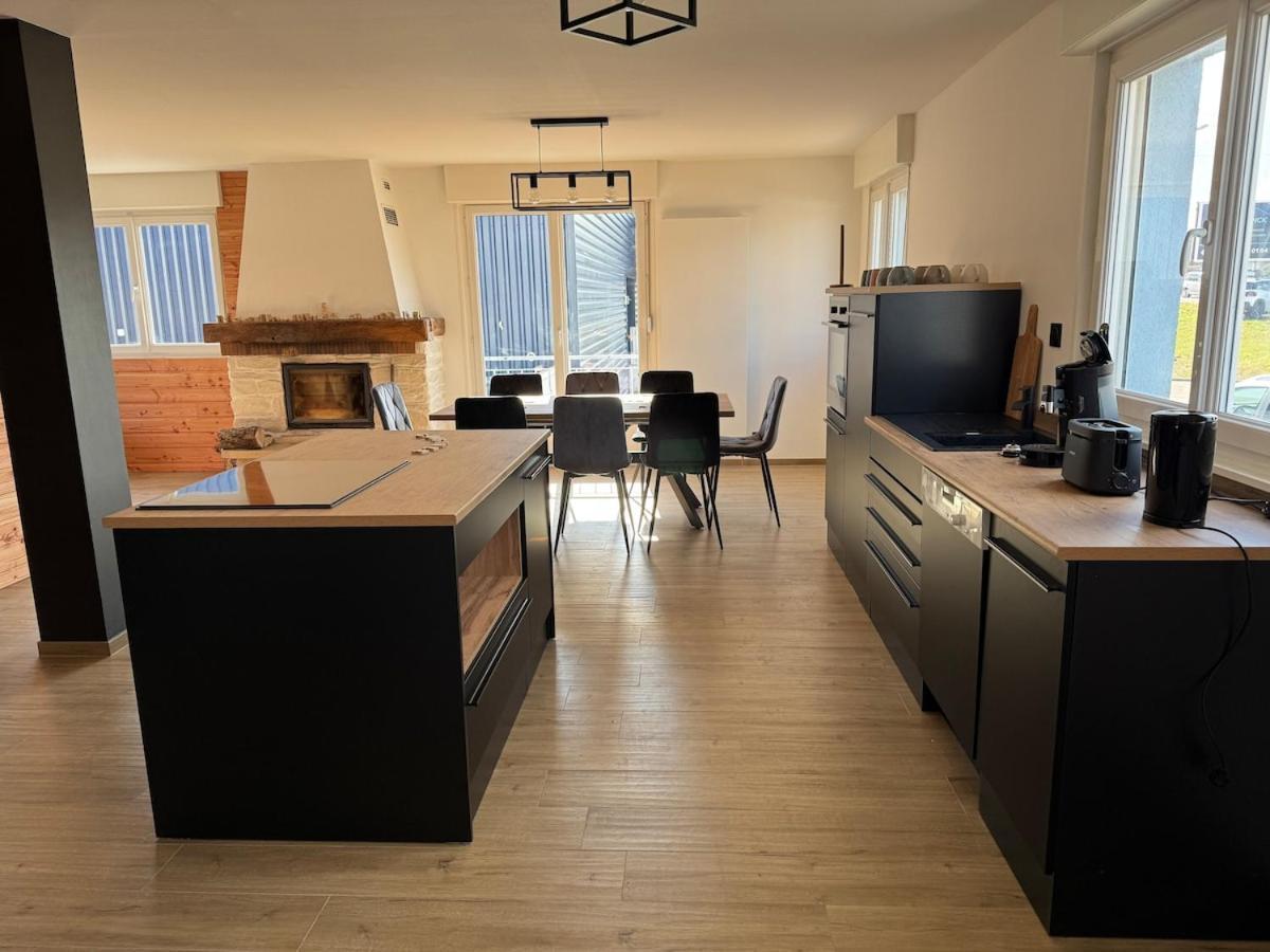 Maison 8 Personnes 4 Chambres Doubles - Piscine à Anould