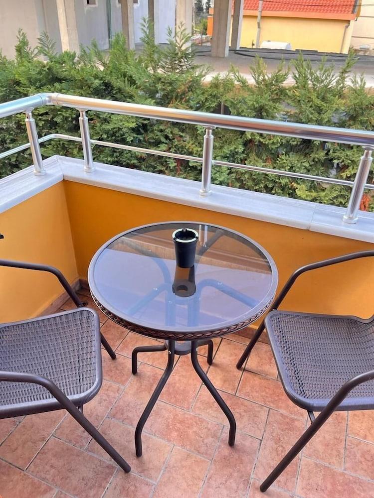 BELIX HOTEL APARTMENTS NEAR THE BEACH