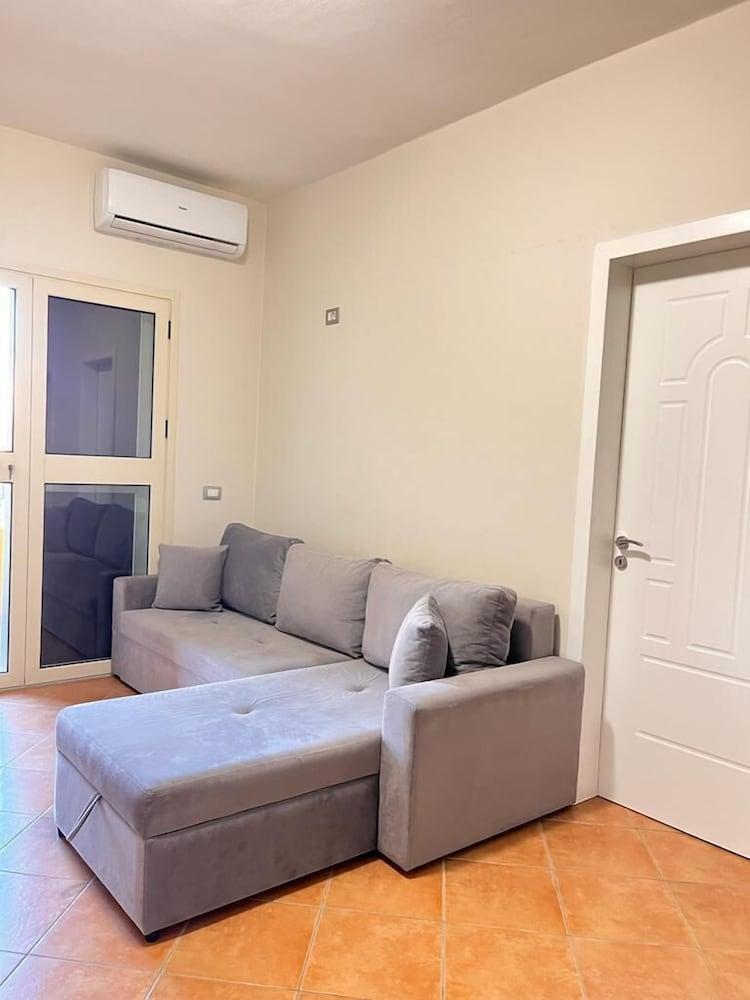 BELIX HOTEL APARTMENTS NEAR THE BEACH