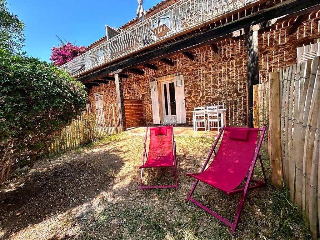 Studio Avec Jardin Privatif Au Calme Place de Parking à Hyeres