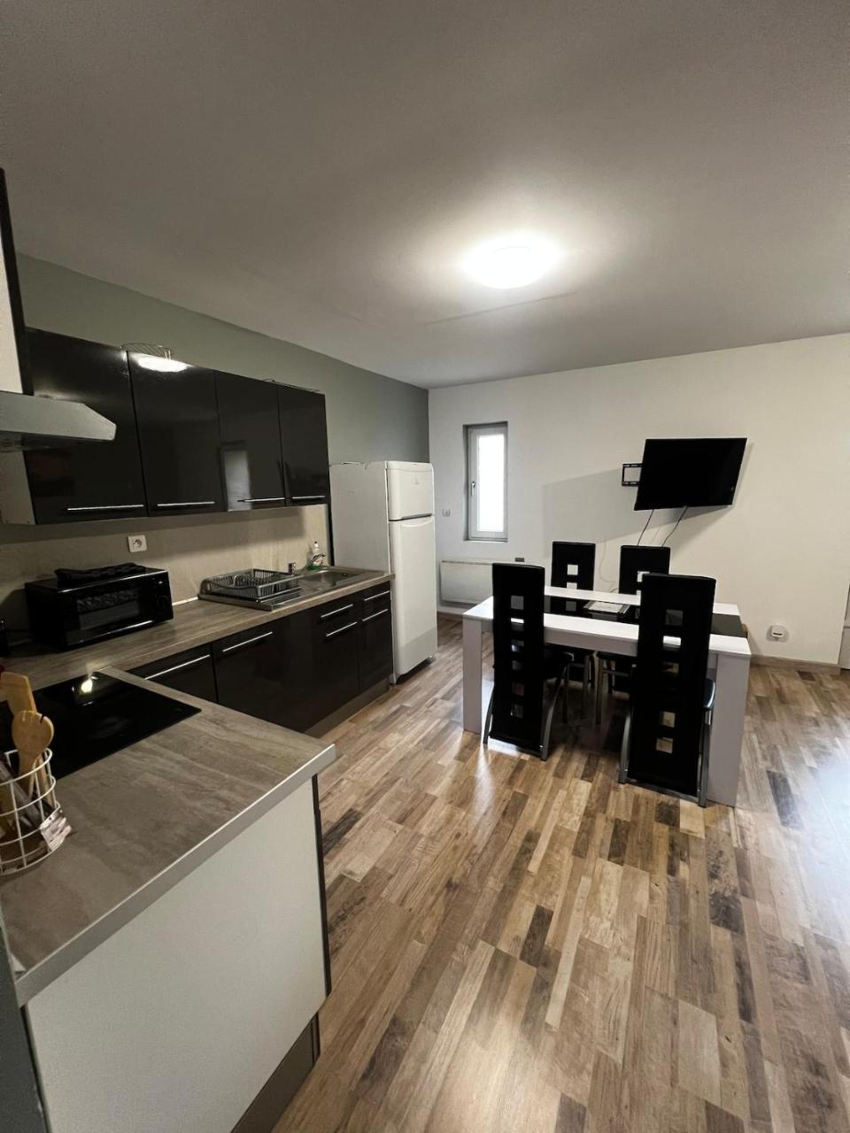 Appartement Avec Terrasse em Le-cateau-cambresis