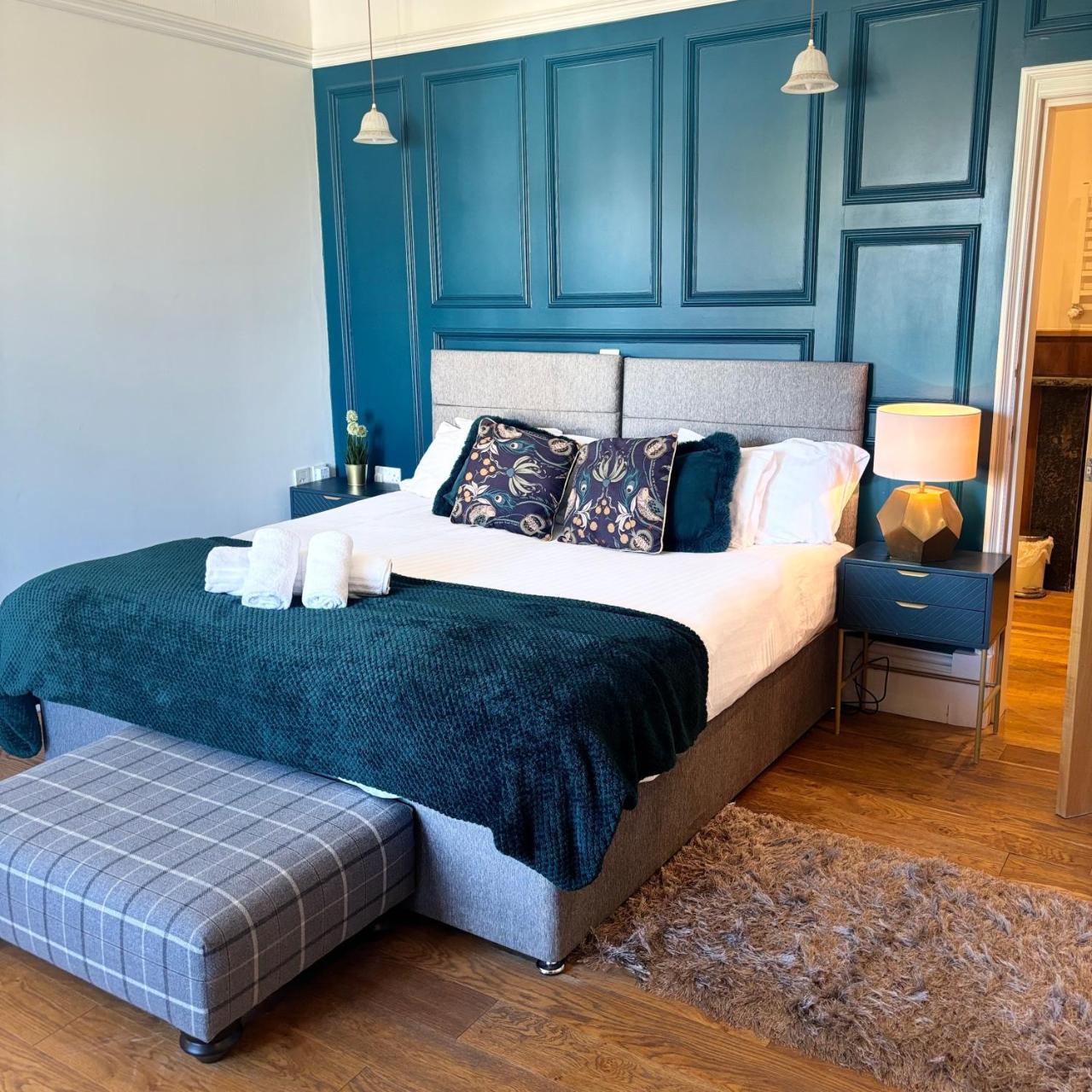 No 1 High Street Boutique Rooms em Markinch