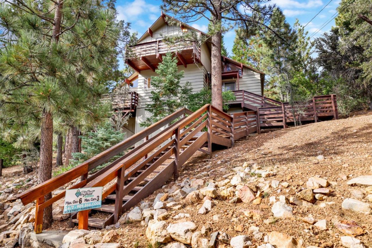 Tomeny Cabin #2338 in Big-bear-lake