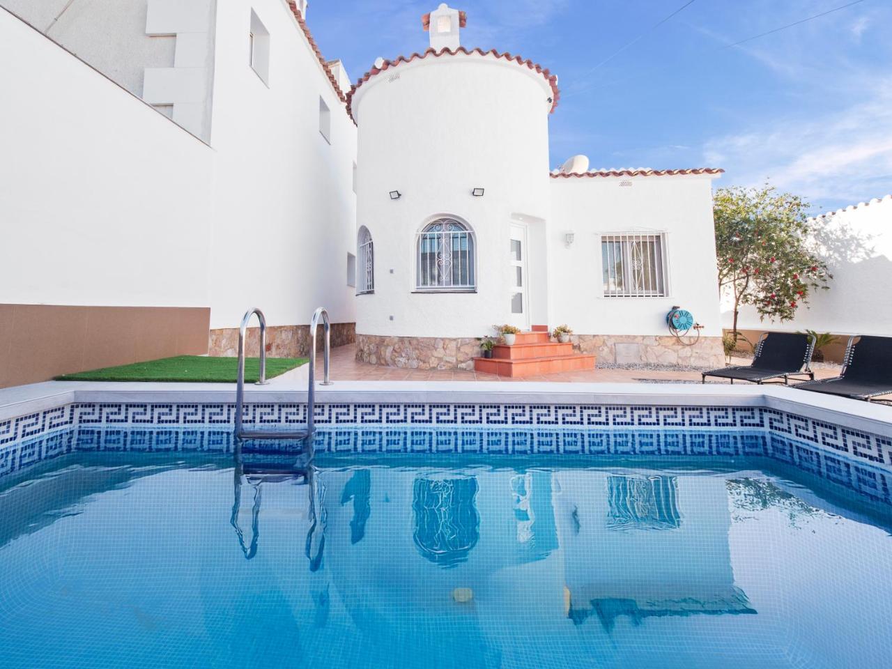 Villa Encanto Con Piscina