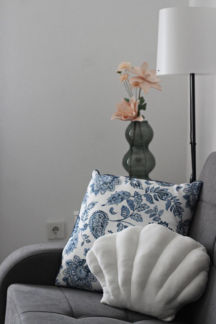 Mell`s Apartment