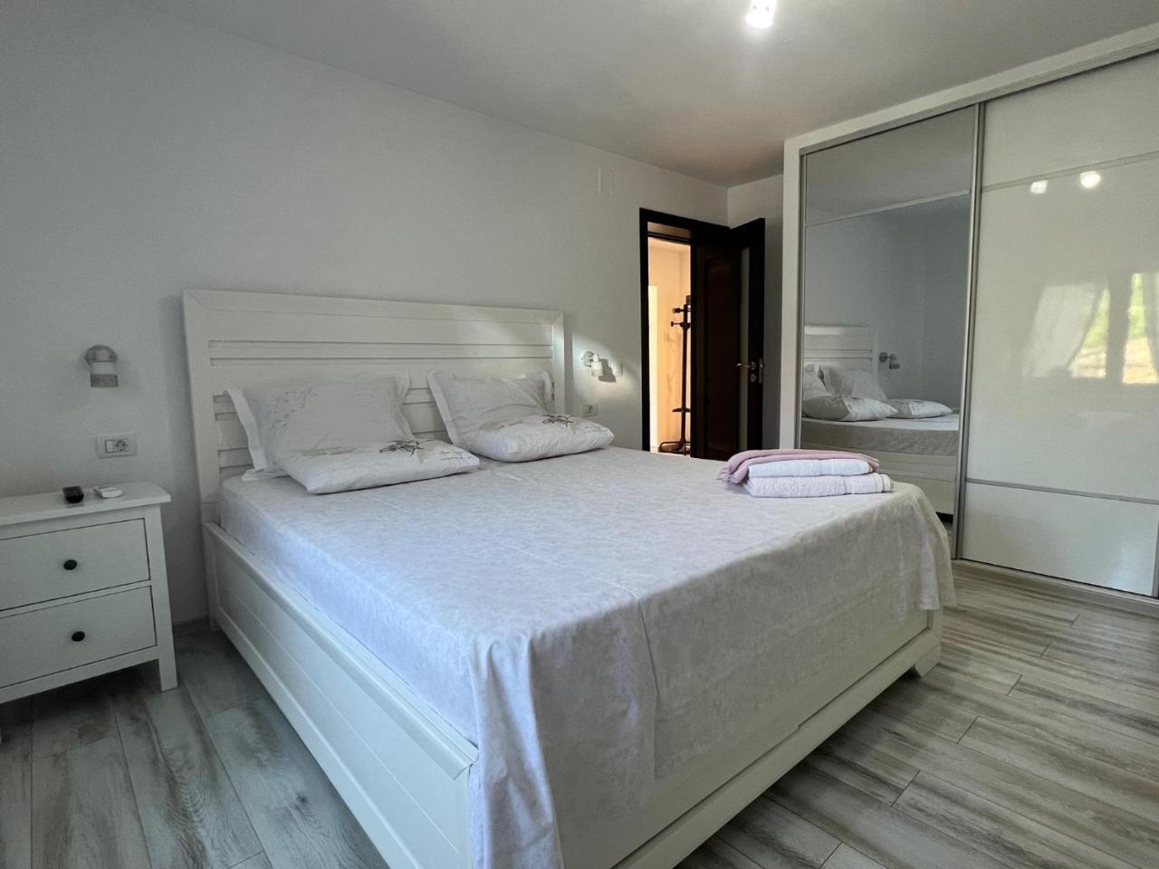 Apartament Geavidan