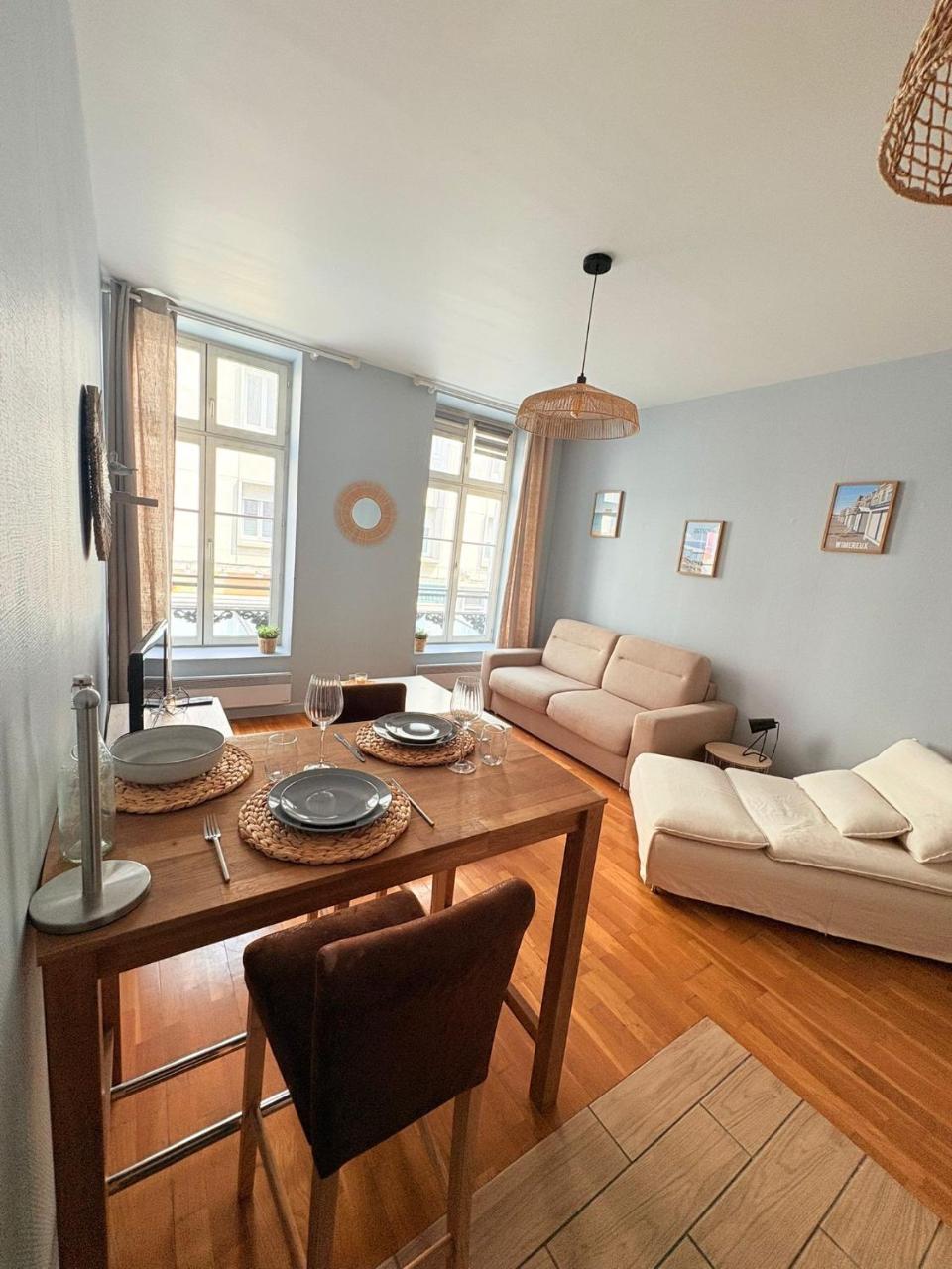 La Cabine 17 - Studio de Standing Au Coeur du Centre-Ville in Boulogne-sur-mer