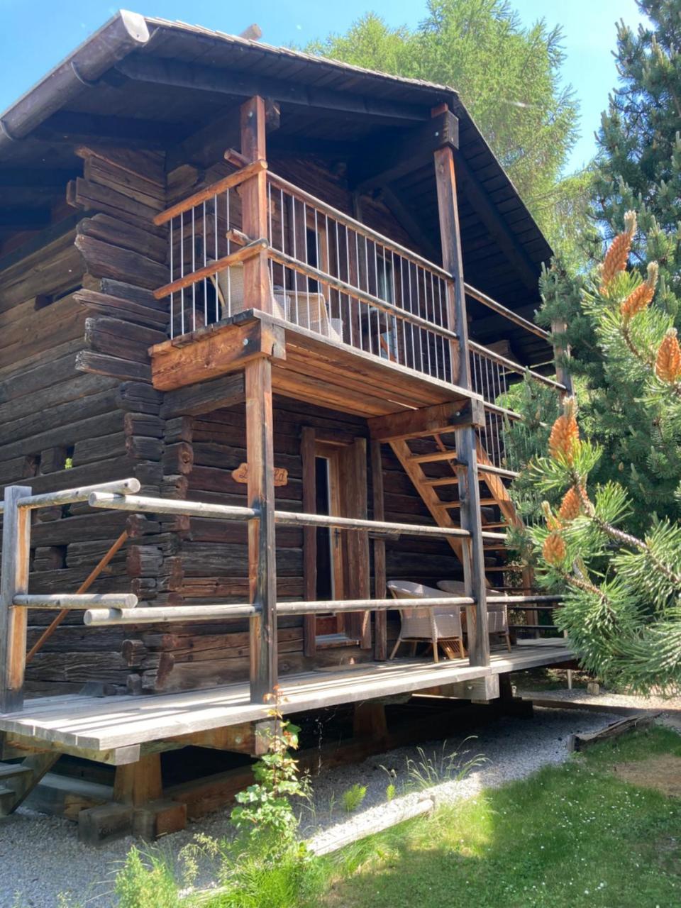 Les Mazots du Hameau Des Biquettes - Charme Alpin Et Cuisine Equipee à Vercorin
