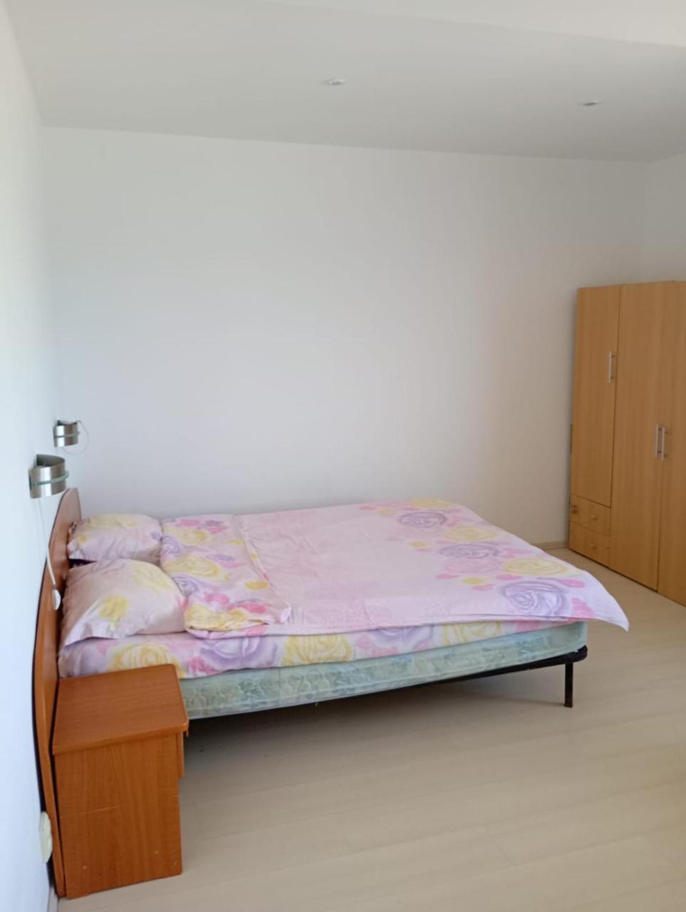 Maria Residence 12a