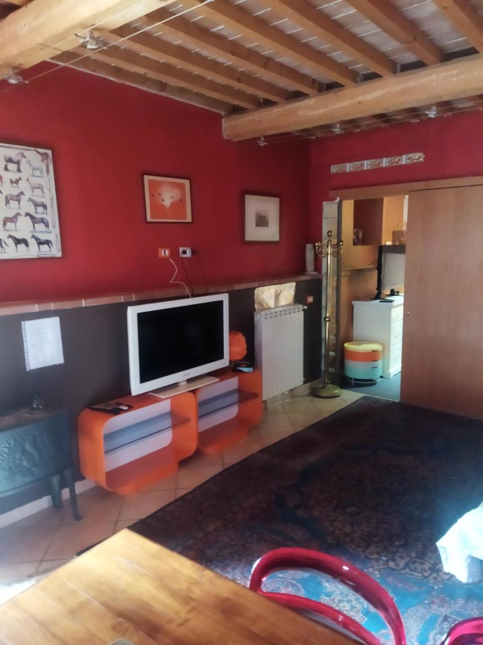 Loft 70 em Montescudaio