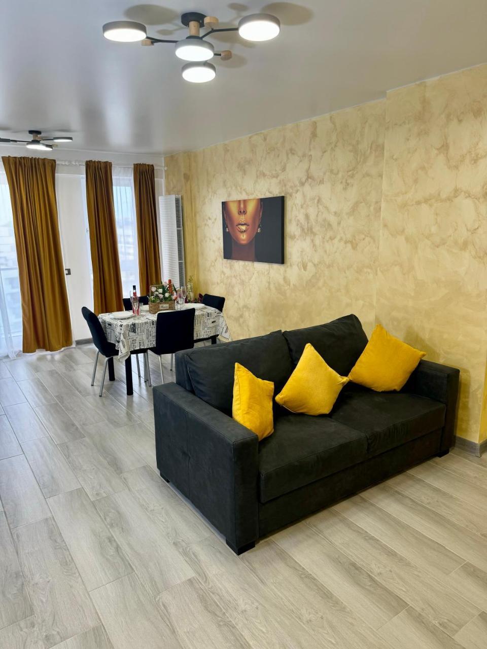 Liberty Aparthotel