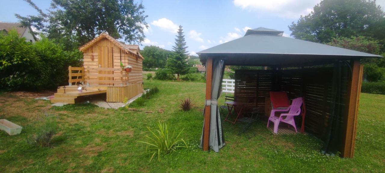 La Tiny de Lili (Adults Only) em Draveil