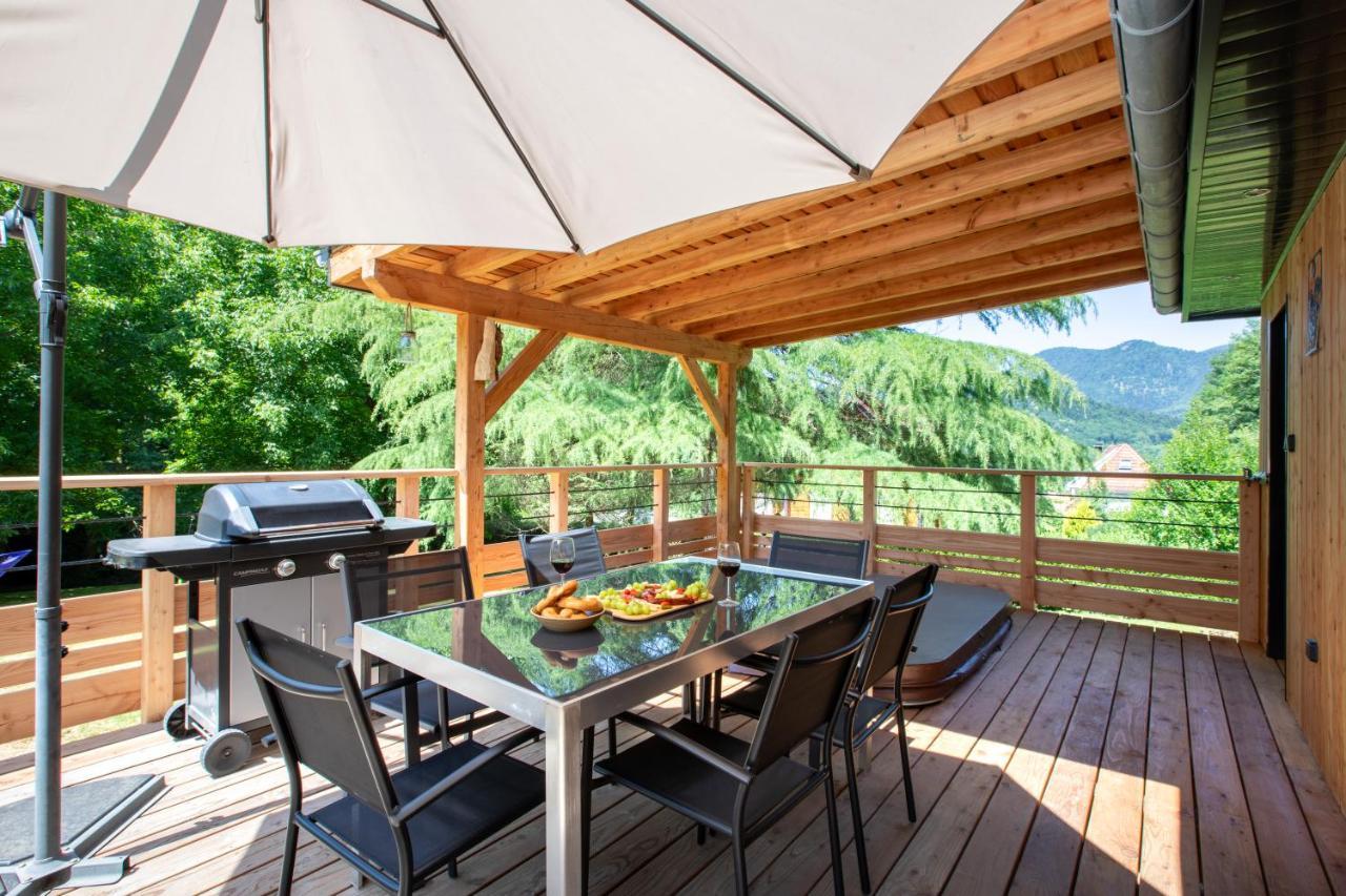 Chalet Renove 'La Foret Enchantee', Nature Et Calme Au Coeur de la Vallee em Masevaux