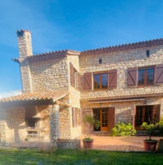 Le Mas de la Cle D'or - 4 Suites Avec Piscine em Puget-sur-argens