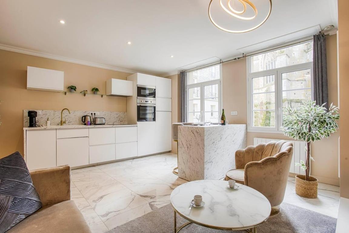 Casa Gauda, Jacuzzi, Detente Et Serenite em Falaise