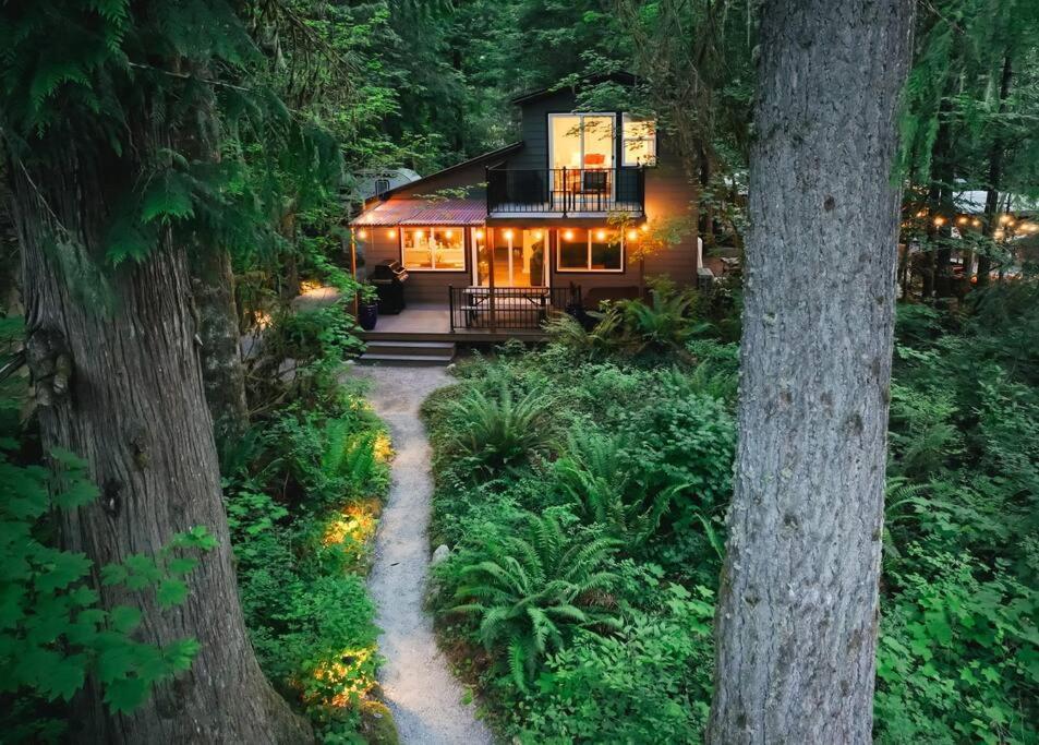 Sauk River Cabins em Darrington