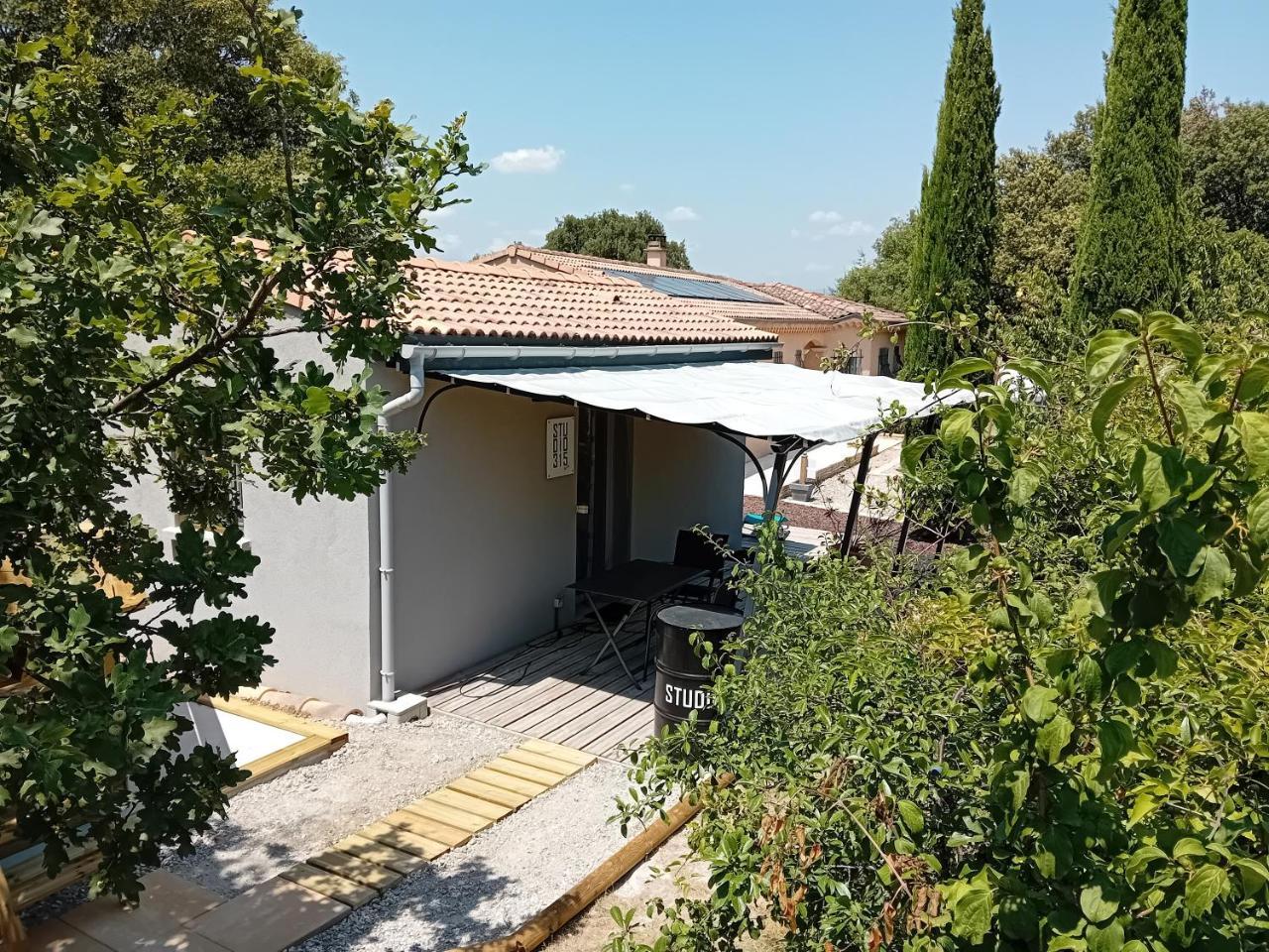 Studio 315 em Villeneuve-de-berg