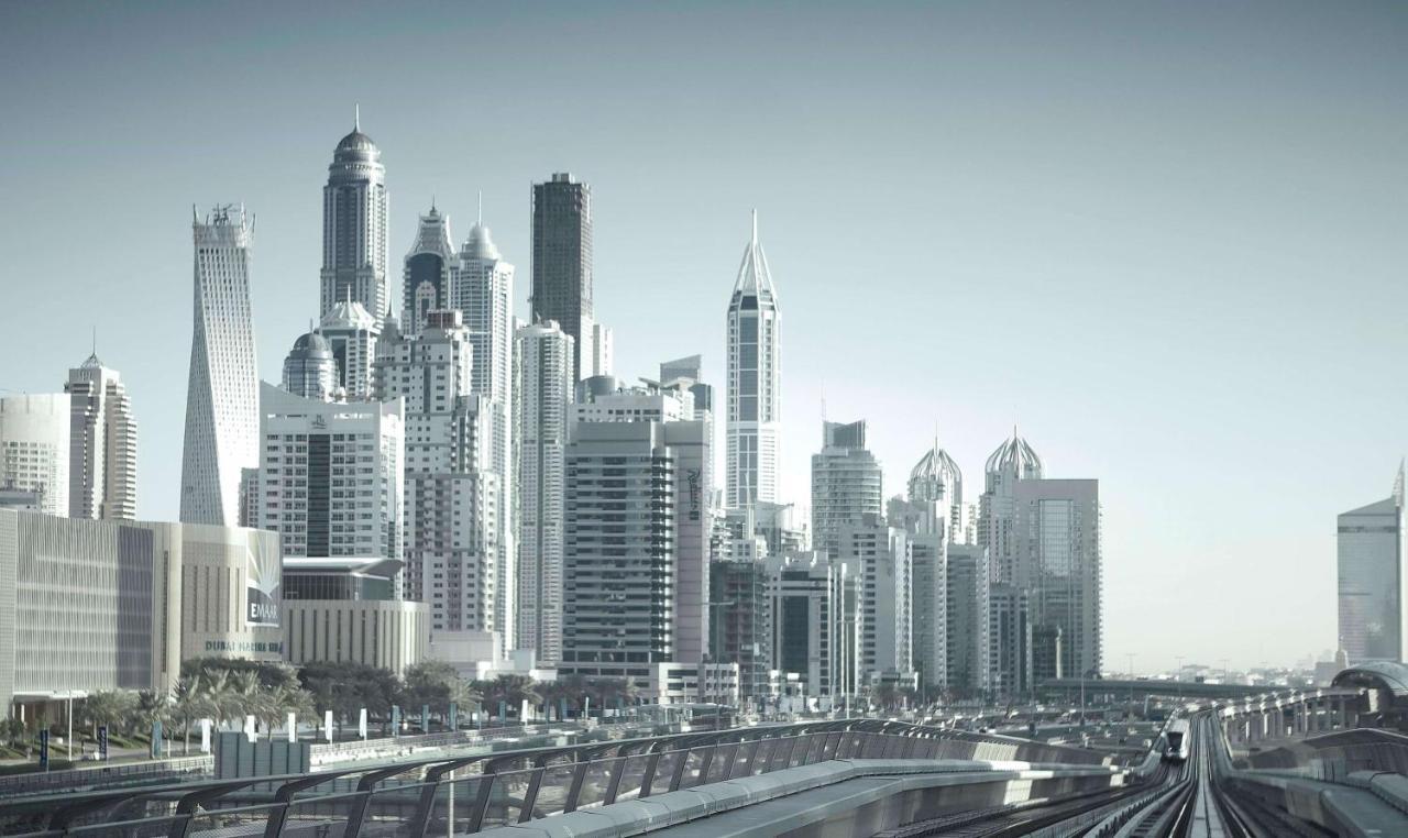 The Radisson BLU Residence, Dubai Marina