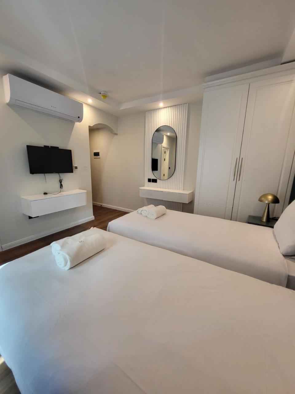 Carlton Hotel Malta
